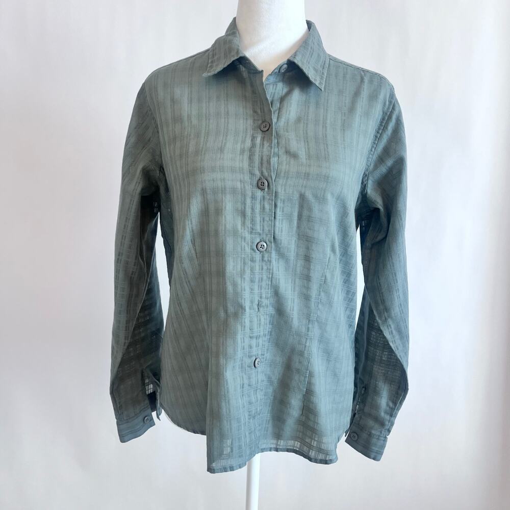 PATAGONIA WOMENS LIGHTWEIGHT LONG SLEEVE BUTTON DOWN BLOUSE GRAY SIZE 8